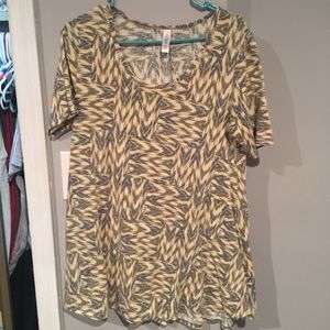 Lularoe Perfect Tee